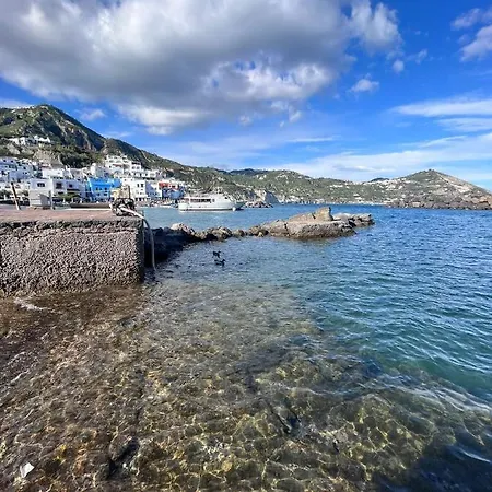 Casa Di Iorio Via Del Sole 1 * Ischia